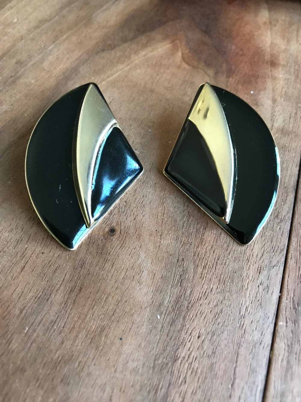 Vintage Large Statement Earrings Art Deco Fan Shape 80s Gold Tone Black Abstract